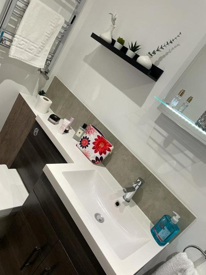 Hinton Pad By Condokeeper Cambridge  Exteriör bild